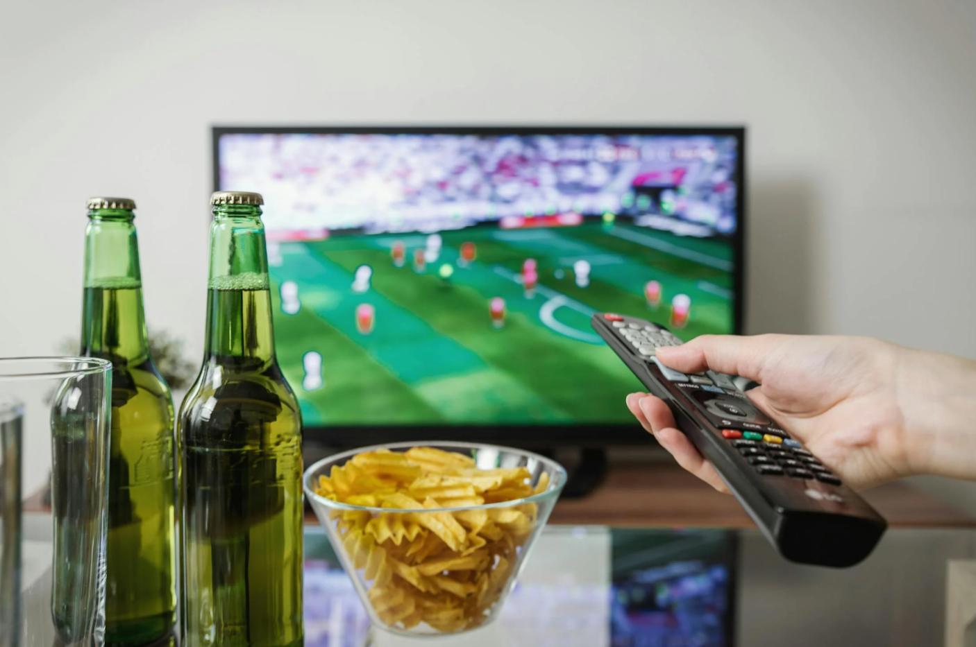 Jaka prędkość internetu do telewizji internetowej – minimalne i zalecane wartości dla HD i 4K