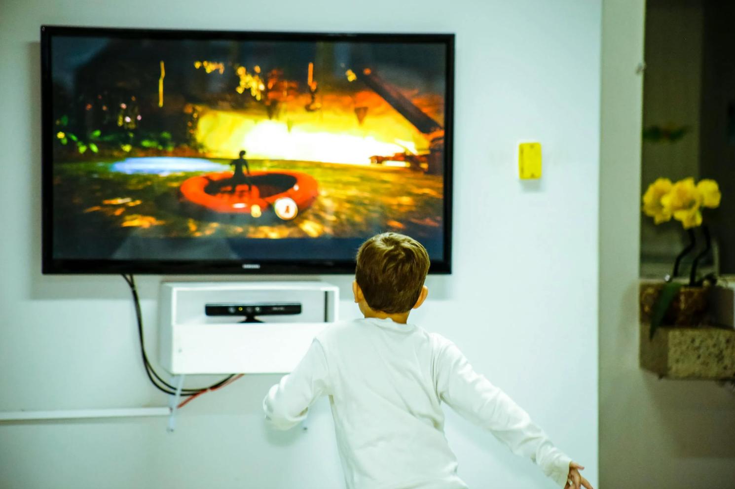 Najlepszy internet do oglądania telewizji online – na co zwrócić uwagę przy wyborze?